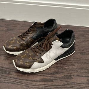 Louis Vuitton Run Away Sneaker Size 11